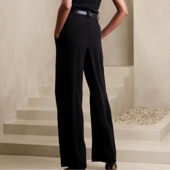 NWT! Banana Republic Black Drapey Wide-Leg Pant - Multiple Sizes🤎 - Picture 4 of 6